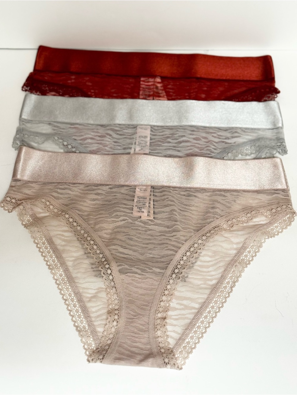 Victoria's Secret Women’s High Leg Cheeky Lace Panties Trio 3 pieces Size M